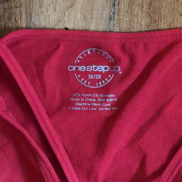 One Step Up Women’s Red Spaghetti Strap Tank Top Size 1X/2X - Picture 4 of 5
